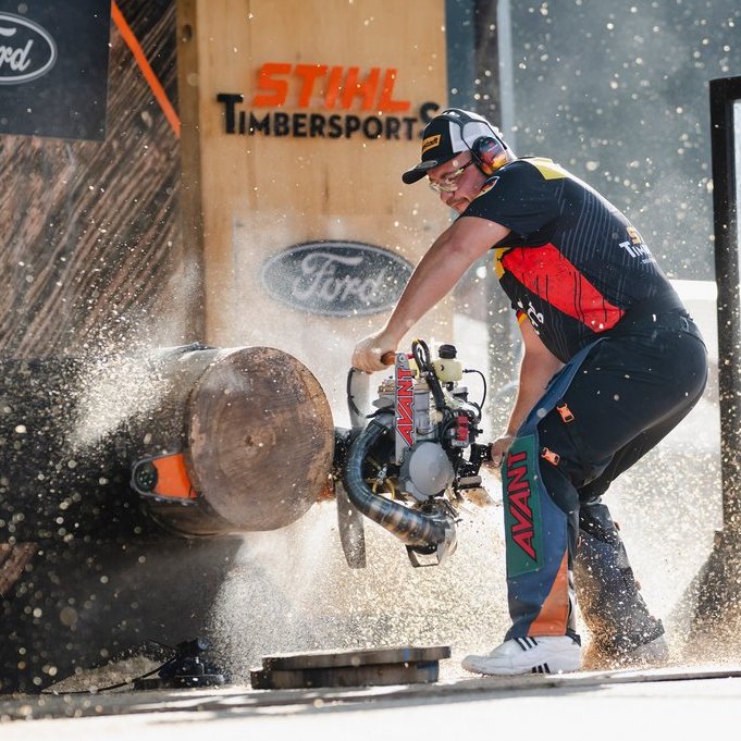 STIHL_TIMBERSPORTS_Danny_Martin_Hot_Saw.jpg